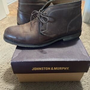 Johnston & Murphy Men's Brown Leather Shoes